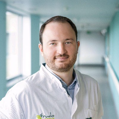 Robin Van den Broecke, Facharzt für Orthopädie und Unfallchirurgie